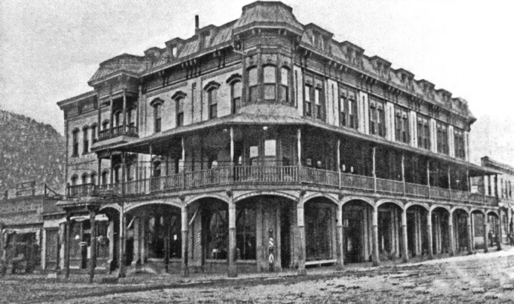 The Hotel Glenwood